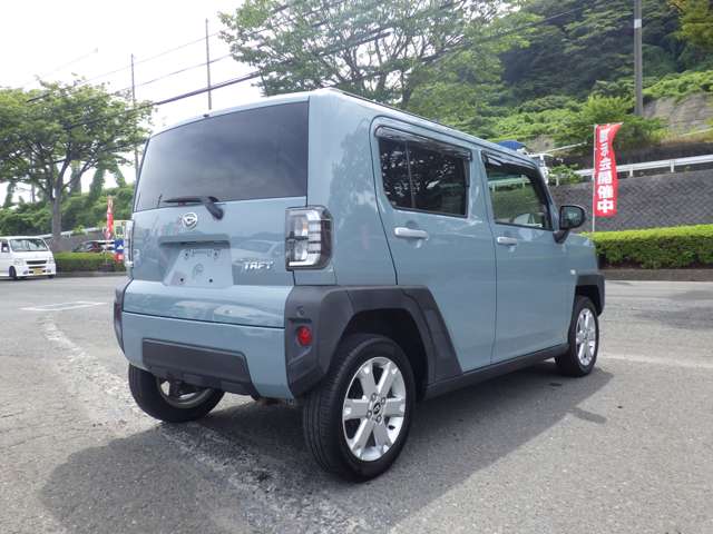 Daihatsu Taft 4