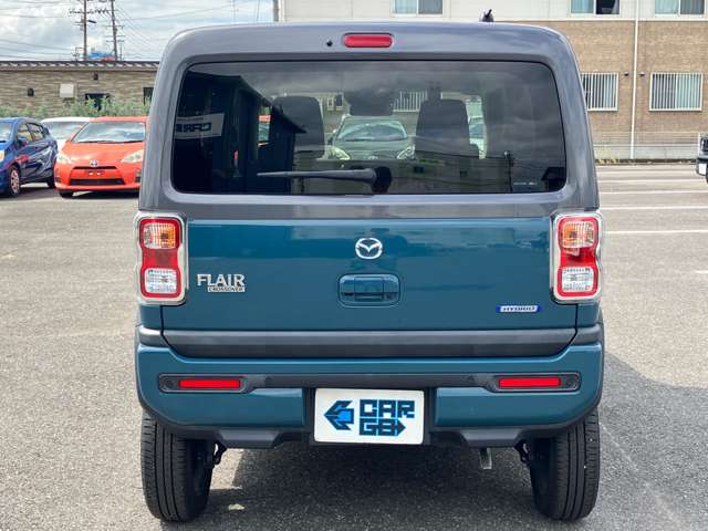 Mazda Flair Crossover 10