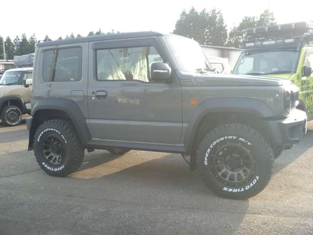 Suzuki Jimny Sierra 4