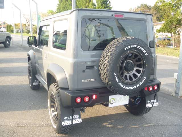 Suzuki Jimny Sierra 6