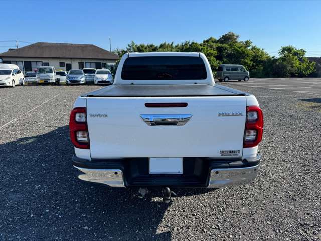 Toyota Hilux 7