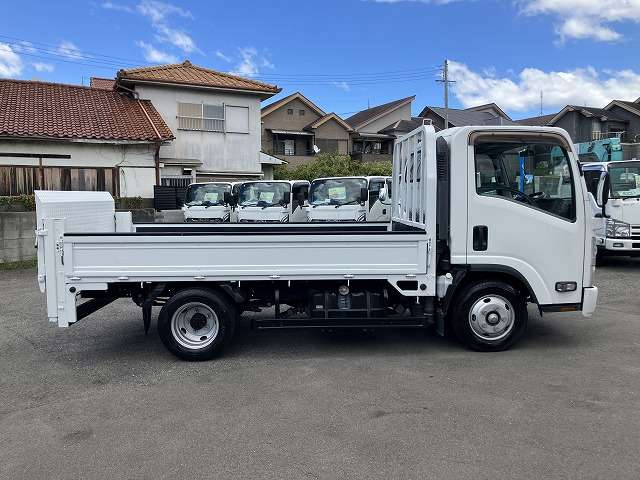 Isuzu Elf 5