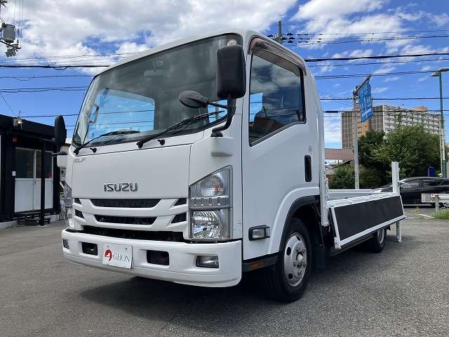 Isuzu Elf 9