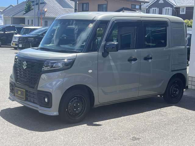 Suzuki Spacia Base 4