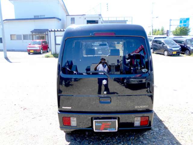 Suzuki Every 9