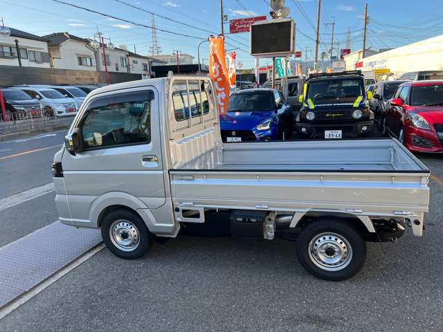 Suzuki Carry 8