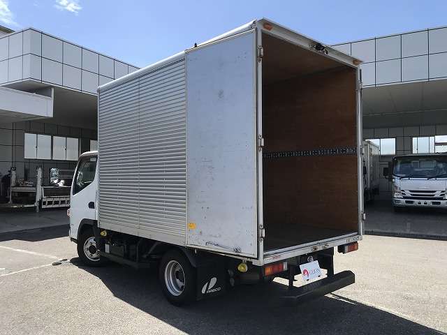 Mitsubishi Fuso Canter 12