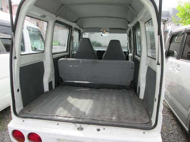 Mitsubishi Minicab Van 5