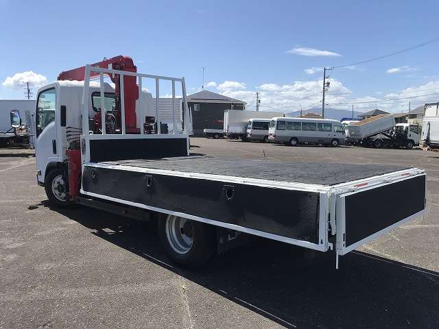 Isuzu Elf 11