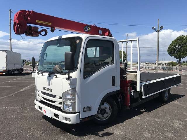 Isuzu Elf 9