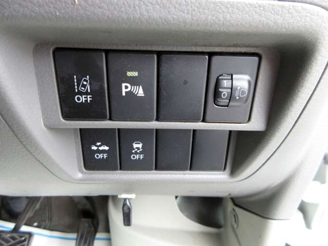Nissan NV100 Clipper 7