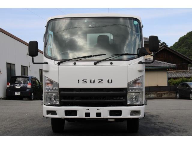 Isuzu Elf 2