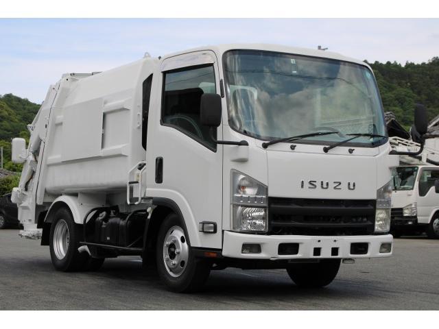 Isuzu Elf 3