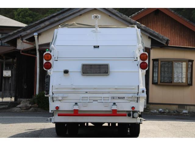 Isuzu Elf 5