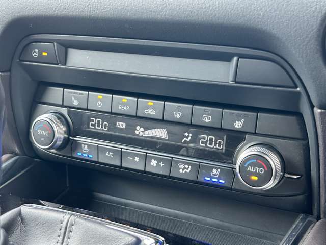 Mazda CX-8 4