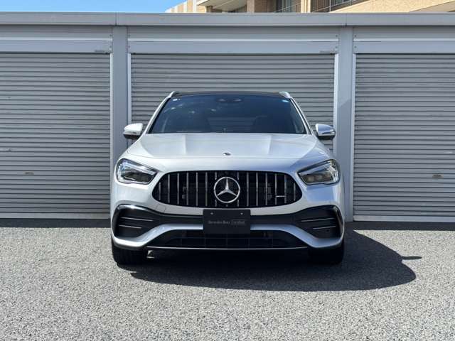 Mercedes-Benz GLA-Class 3