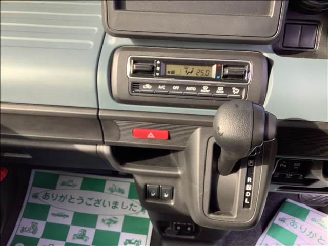Suzuki Spacia Base 4