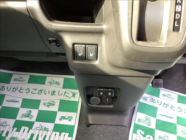 Suzuki Spacia Base 6