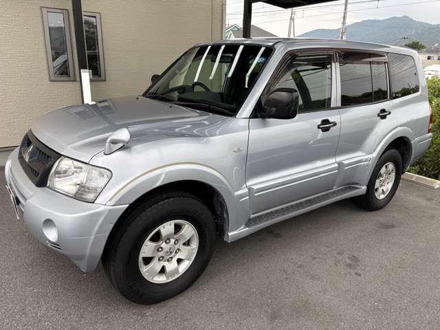 Mitsubishi Pajero 12