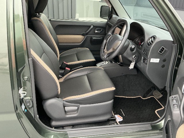 Suzuki Jimny 11
