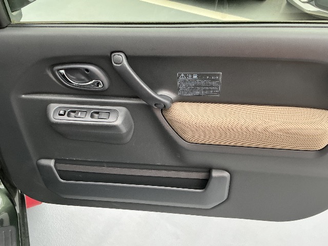 Suzuki Jimny 10