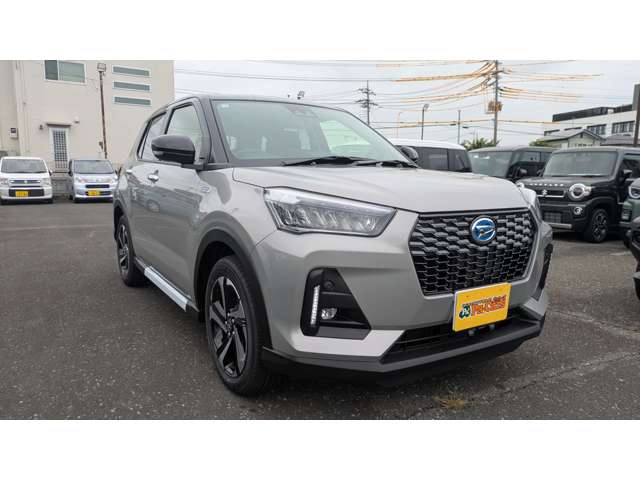 Daihatsu Rocky 6