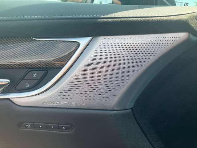 Cadillac XT6 11