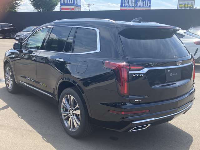 Cadillac XT6 2