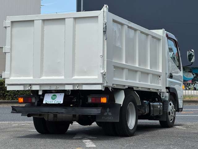 Mitsubishi Fuso Canter 5