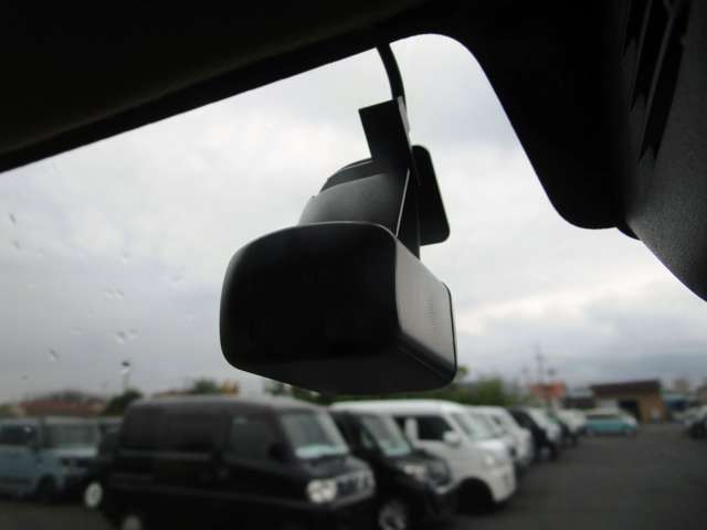 Nissan NV100 Clipper 5