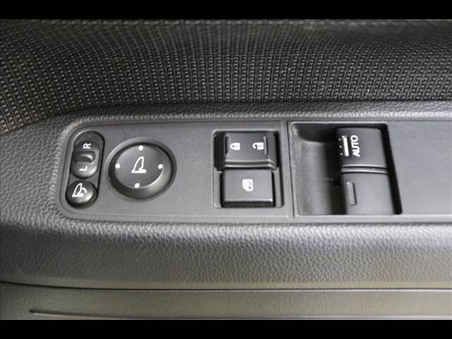 Honda N-VAN 8