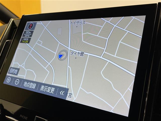 Toyota Alphard 6