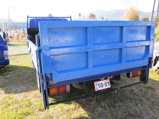 Mitsubishi Fuso Canter 5