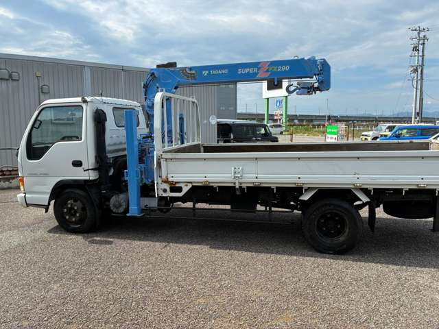 Isuzu Elf 5