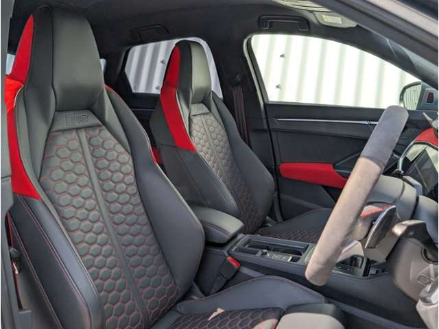 Audi RS Q3 Sportback 12