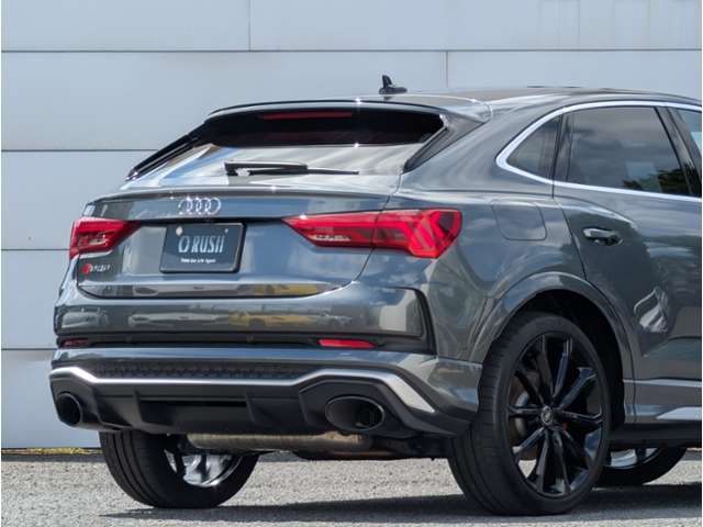 Audi RS Q3 Sportback 10