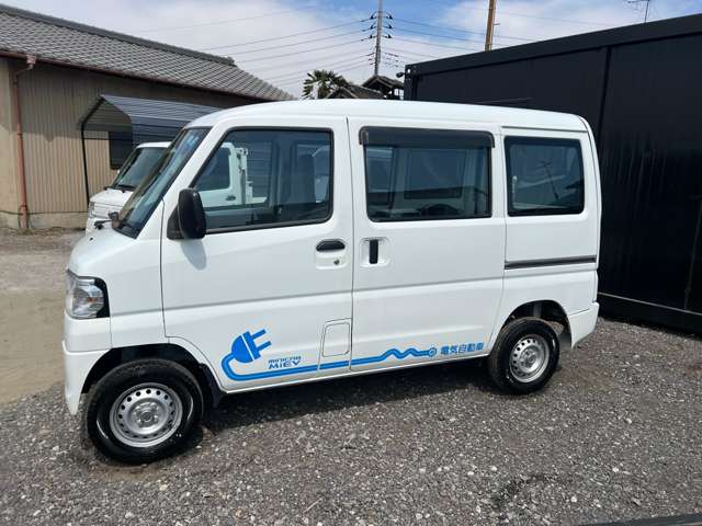 Mitsubishi Minicab MiEV 3