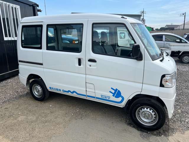 Mitsubishi Minicab MiEV 8