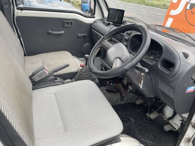 Daihatsu Hijet Truck 4