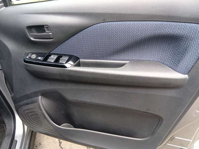 Mitsubishi eK X 11