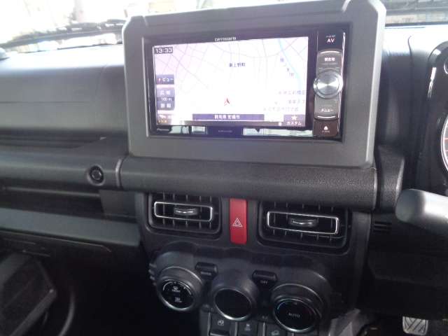Suzuki Jimny Sierra 12