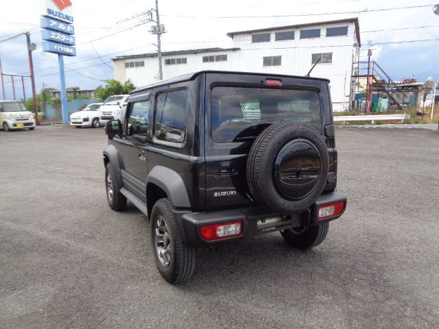 Suzuki Jimny Sierra 3