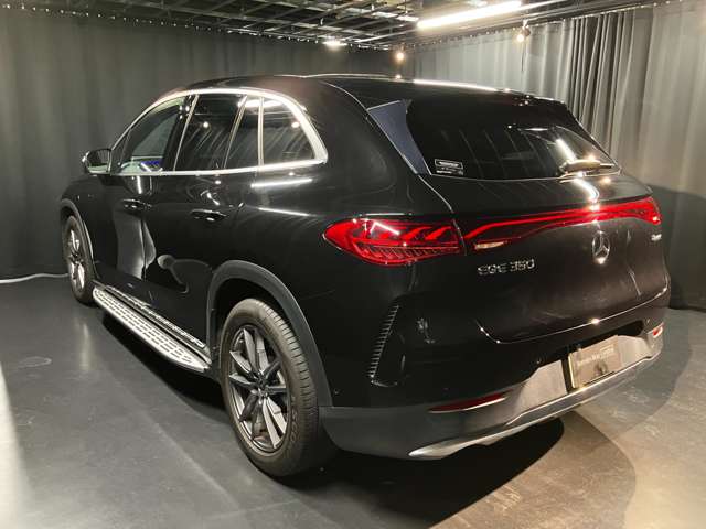 Mercedes-Benz EQE SUV 8