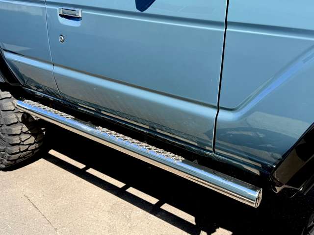 Toyota Land Cruiser 60 11