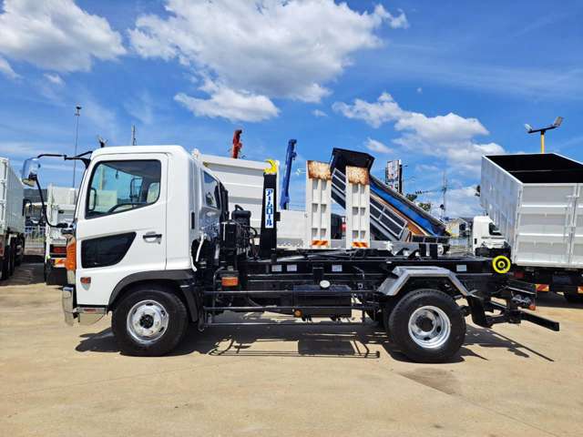 Hino Ranger 4