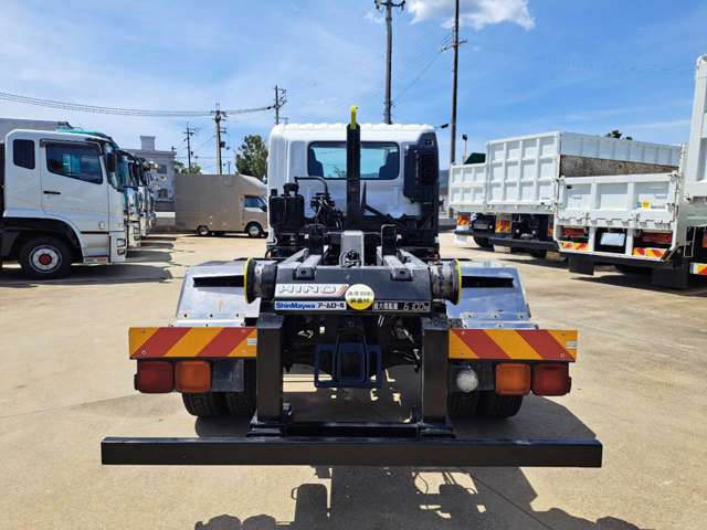 Hino Ranger 7