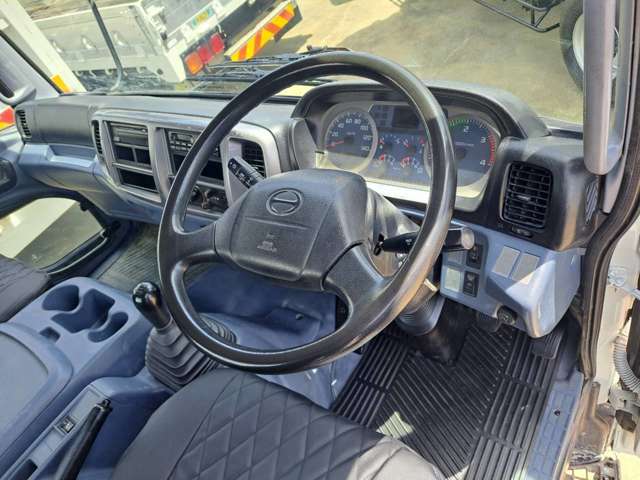 Hino Ranger 10
