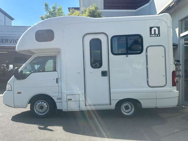 Mazda Bongo Truck 3