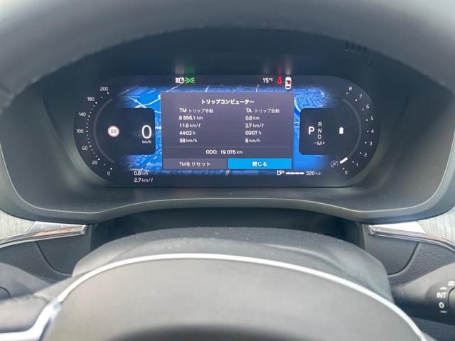Volvo XC60 8
