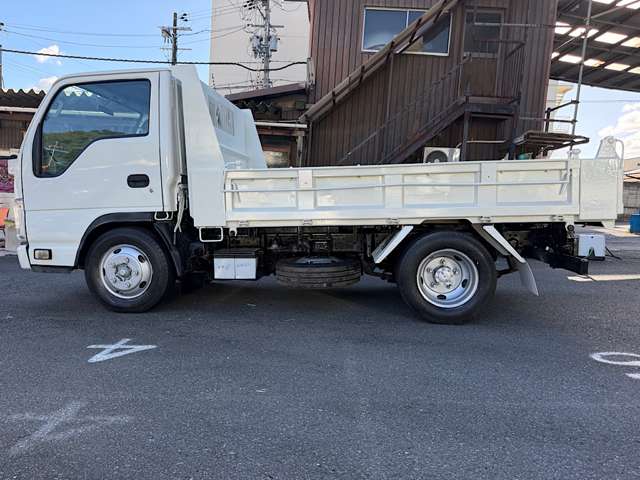 Isuzu Elf 5